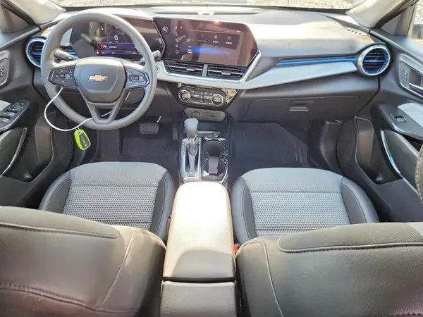 KL77LHEP3SC328716 2025 CHEVROLET TRAX - Image 8
