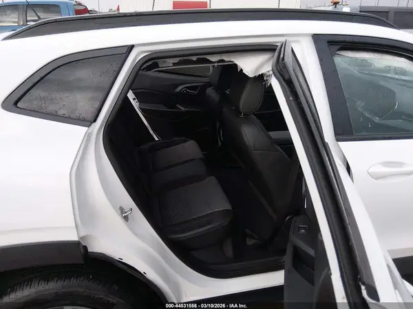 KL77LHEP3SC337657 2025 CHEVROLET TRAX - Image 8