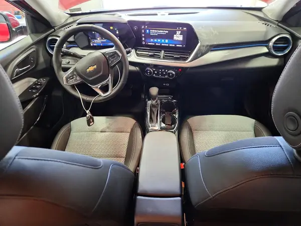 KL77LHEP3TC016221 2026 CHEVROLET TRAX - Image 8