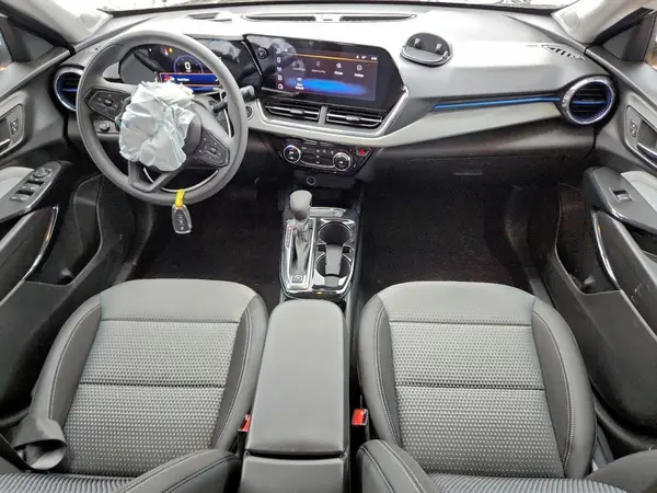 KL77LHEP3TC048151 2026 CHEVROLET TRAX - Image 8