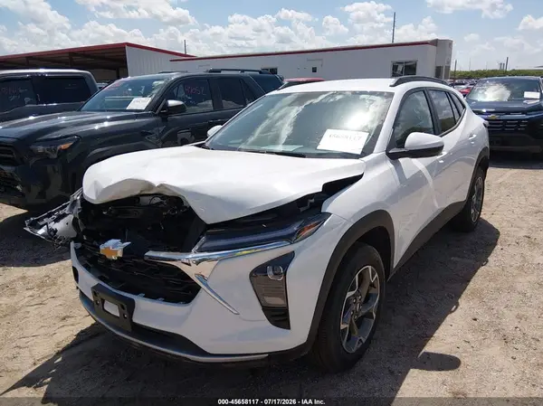 KL77LHEP3TC127948 2026 CHEVROLET TRAX - Image 2