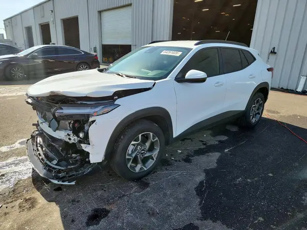 KL77LHEP3TC138433 2026 CHEVROLET TRAX - Image 1