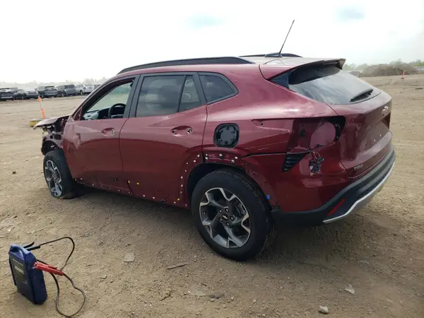 KL77LHEP4SC004917 2025 CHEVROLET TRAX - Image 2