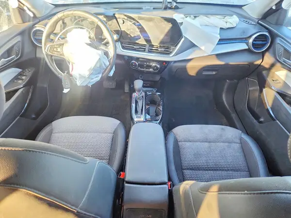 KL77LHEP4SC012886 2025 CHEVROLET TRAX - Image 8