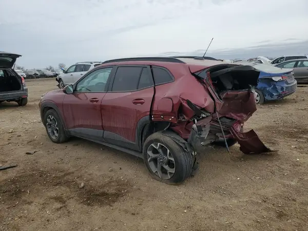 KL77LHEP4SC013195 2025 CHEVROLET TRAX - Image 2