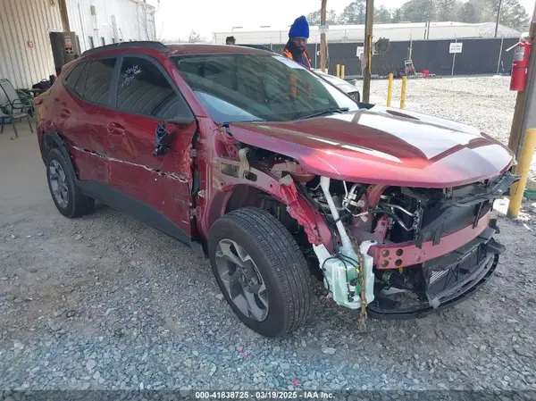 KL77LHEP4SC025590 2025 CHEVROLET TRAX - Image 1