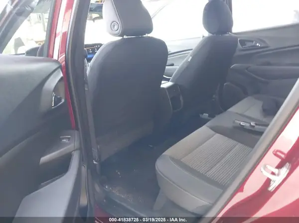 KL77LHEP4SC025590 2025 CHEVROLET TRAX - Image 8