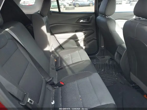 KL77LHEP4SC054250 2025 CHEVROLET TRAX - Image 8