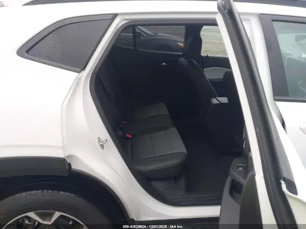 KL77LHEP4SC064700 2025 CHEVROLET TRAX - Image 8