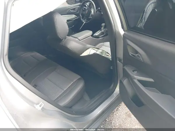 KL77LHEP4SC065734 2025 CHEVROLET TRAX - Image 8