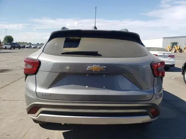2025 CHEVROLET TRAX auction photo 6