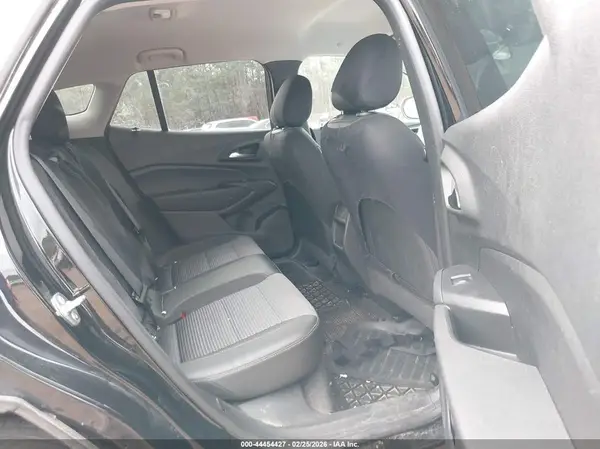 KL77LHEP4SC099074 2025 CHEVROLET TRAX - Image 8