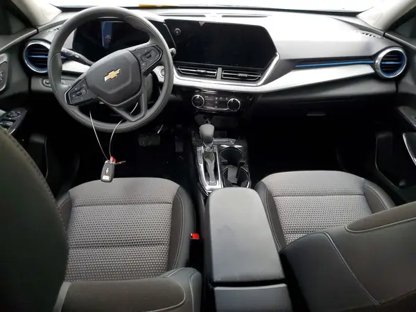 KL77LHEP4SC122451 2025 CHEVROLET TRAX - Image 8