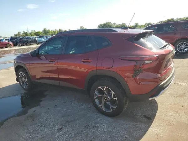 KL77LHEP4SC126337 2025 CHEVROLET TRAX - Image 2