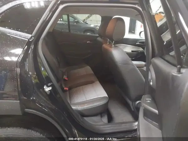 KL77LHEP4SC129934 2025 CHEVROLET TRAX - Image 8