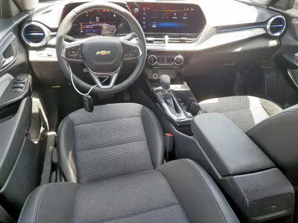 KL77LHEP4SC130842 2025 CHEVROLET TRAX - Image 8