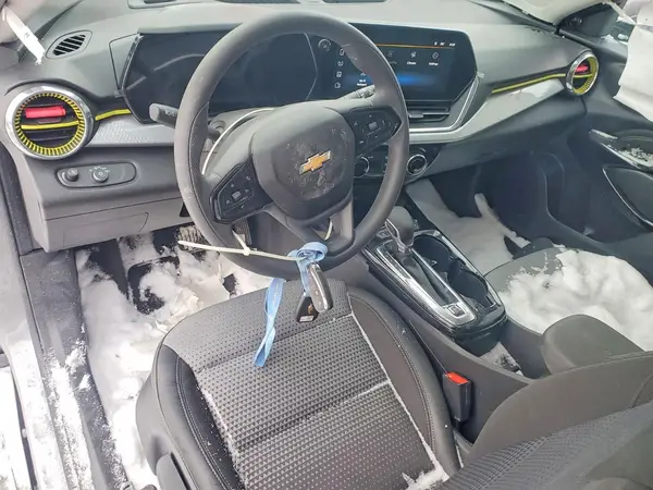 KL77LHEP4SC173349 2025 CHEVROLET TRAX - Image 8