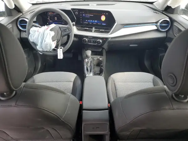 KL77LHEP4SC174534 2025 CHEVROLET TRAX - Image 8