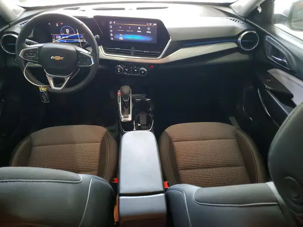 KL77LHEP4SC176347 2025 CHEVROLET TRAX - Image 8