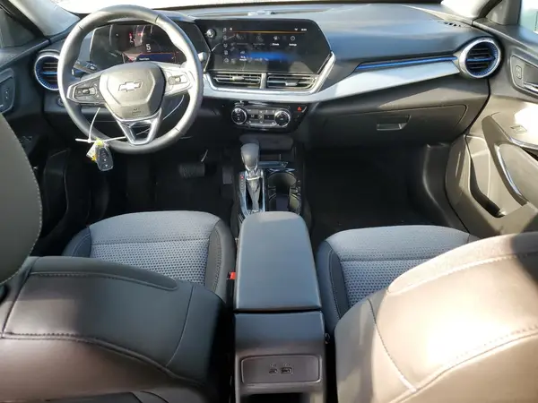 KL77LHEP4SC178177 2025 CHEVROLET TRAX - Image 8