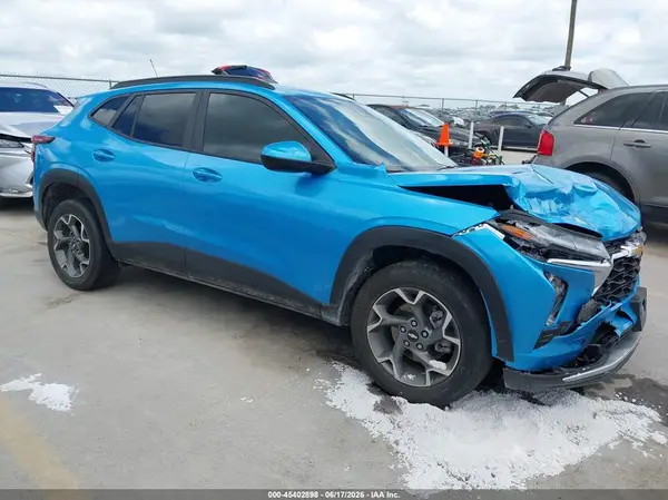 KL77LHEP4SC205944 2025 CHEVROLET TRAX - Image 1