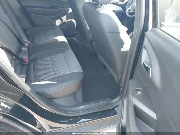 KL77LHEP4SC219214 2025 CHEVROLET TRAX - Image 8