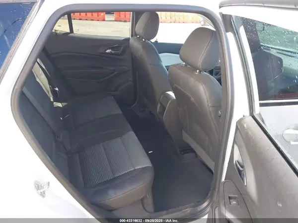 KL77LHEP4SC224669 2025 CHEVROLET TRAX - Image 8