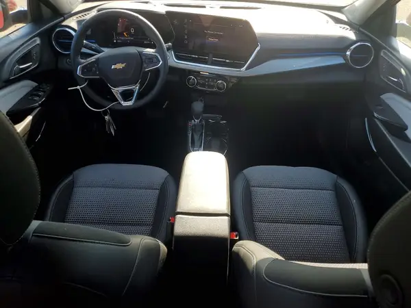 KL77LHEP4SC252763 2025 CHEVROLET TRAX - Image 8
