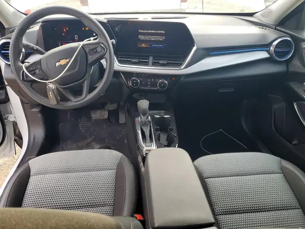 KL77LHEP4SC269921 2025 CHEVROLET TRAX - Image 8