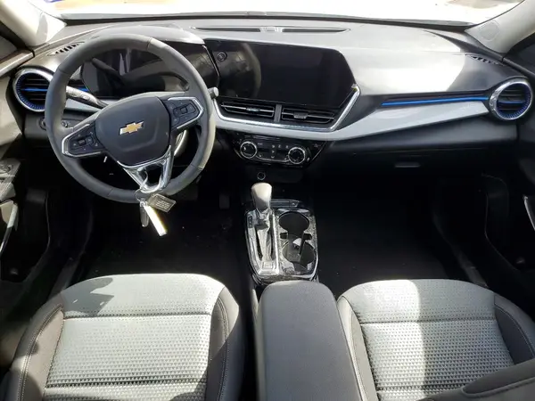 KL77LHEP4TC023369 2026 CHEVROLET TRAX - Image 8