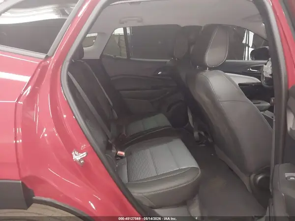 KL77LHEP4TC047543 2026 CHEVROLET TRAX - Image 8
