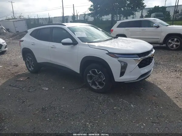 KL77LHEP4TC091879 2026 CHEVROLET TRAX - Image 1
