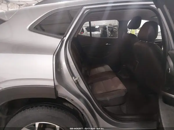 KL77LHEP5SC012220 2025 CHEVROLET TRAX - Image 8