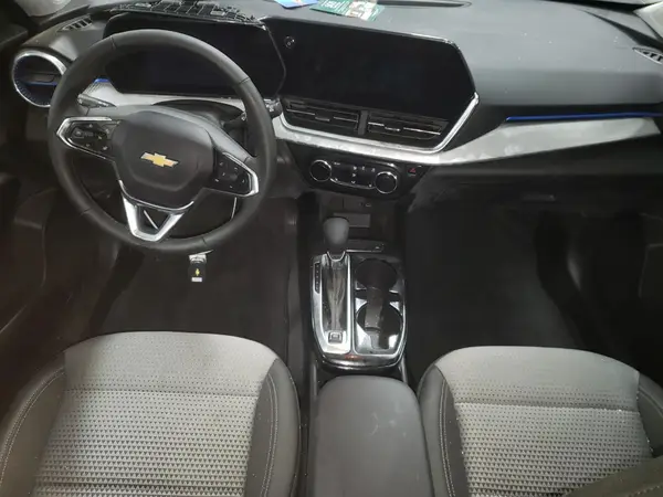 KL77LHEP5SC039272 2025 CHEVROLET TRAX - Image 8