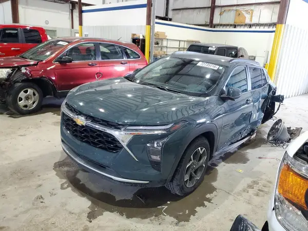 KL77LHEP5SC065290 2025 CHEVROLET TRAX - Image 1