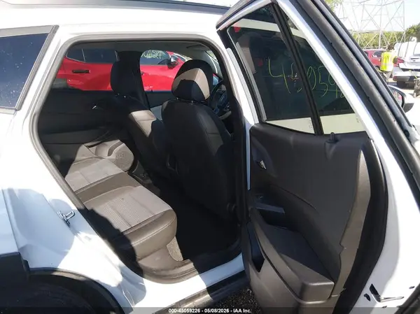 KL77LHEP5SC065709 2025 CHEVROLET TRAX - Image 8