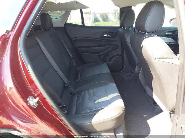 KL77LHEP5SC128551 2025 CHEVROLET TRAX - Image 8
