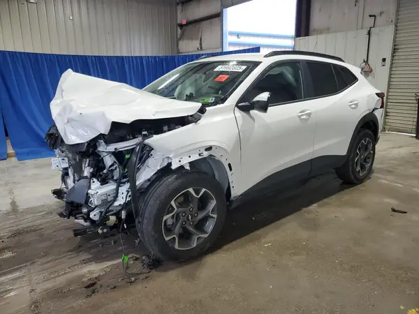 KL77LHEP5SC131157 2025 CHEVROLET TRAX - Image 1