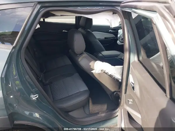 KL77LHEP5SC137041 2025 CHEVROLET TRAX - Image 8