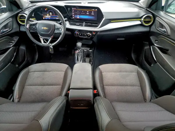 KL77LHEP5SC166765 2025 CHEVROLET TRAX - Image 8