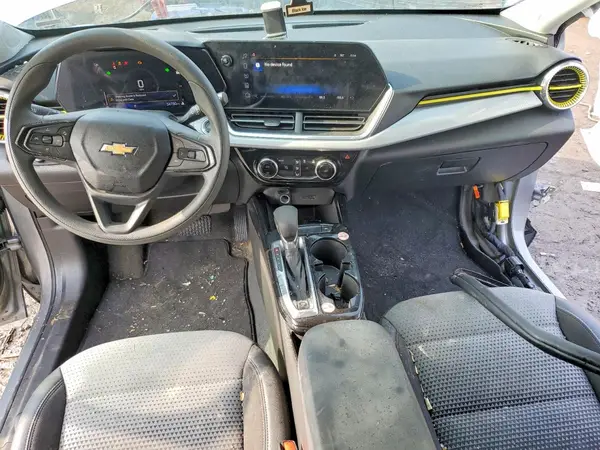 KL77LHEP5SC179810 2025 CHEVROLET TRAX - Image 8
