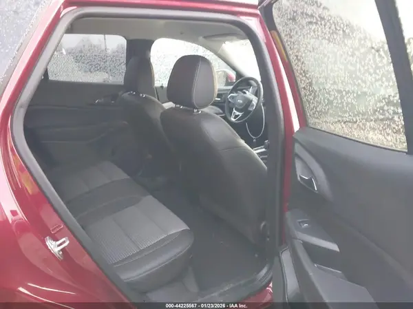 KL77LHEP5SC188412 2025 CHEVROLET TRAX - Image 8