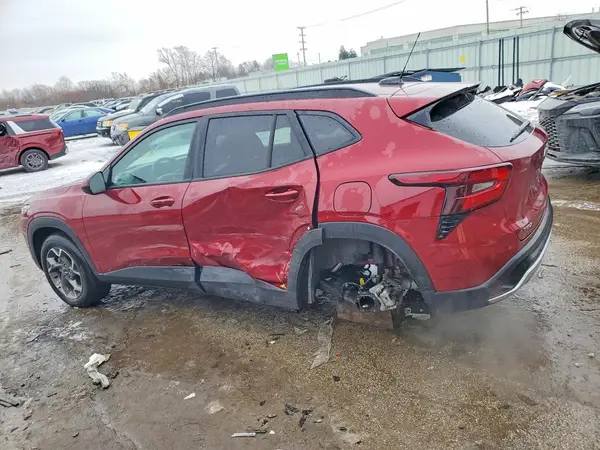 KL77LHEP5SC209727 2025 CHEVROLET TRAX - Image 2