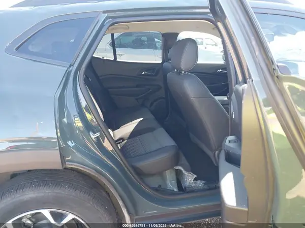 KL77LHEP5SC213468 2025 CHEVROLET TRAX - Image 8