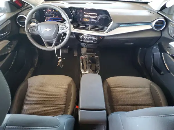 KL77LHEP5SC214152 2025 CHEVROLET TRAX - Image 8