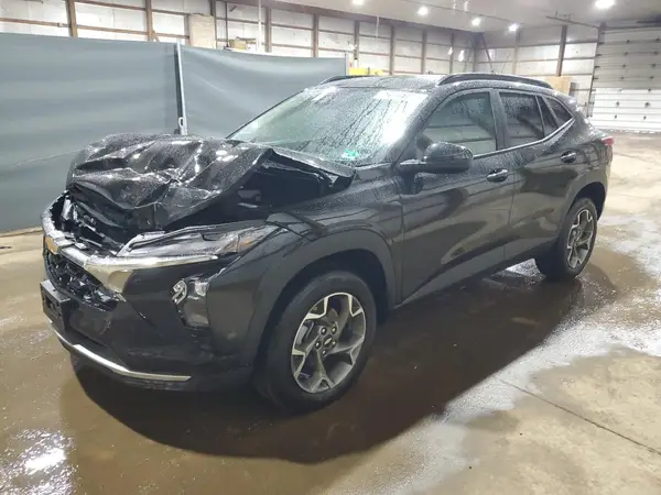 KL77LHEP5SC228584 2025 CHEVROLET TRAX - Image 1