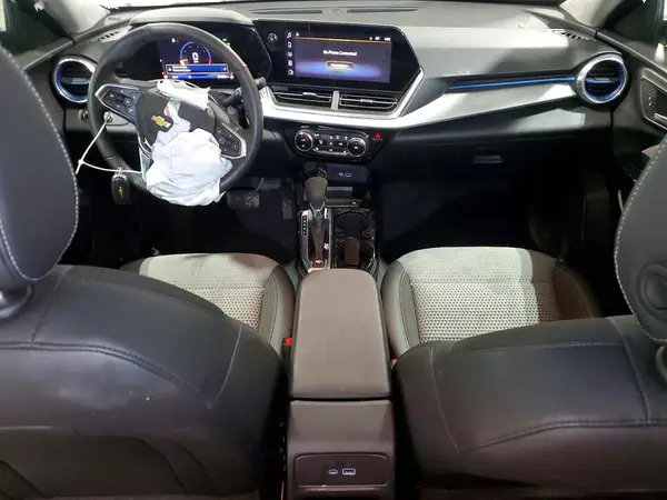 KL77LHEP5SC231842 2025 CHEVROLET TRAX - Image 8