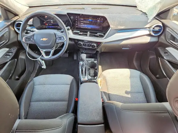 KL77LHEP5SC232294 2025 CHEVROLET TRAX - Image 8