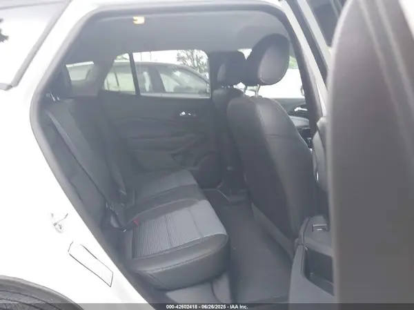 KL77LHEP5SC238869 2025 CHEVROLET TRAX - Image 8