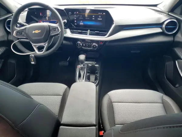 KL77LHEP5SC254652 2025 CHEVROLET TRAX - Image 8